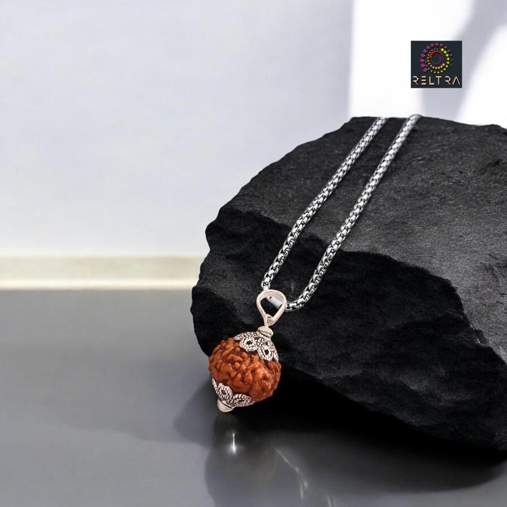 5 MUKH 100% ORIGINEEL RUDRAKSHA (A KWALITEIT) hanger komt zonder ketting 5 MUKH 100% REAL RUDRAKSHA (A QUALITY) Lock pendant without chain RUDRAKSHA HANGER 5 MUKH